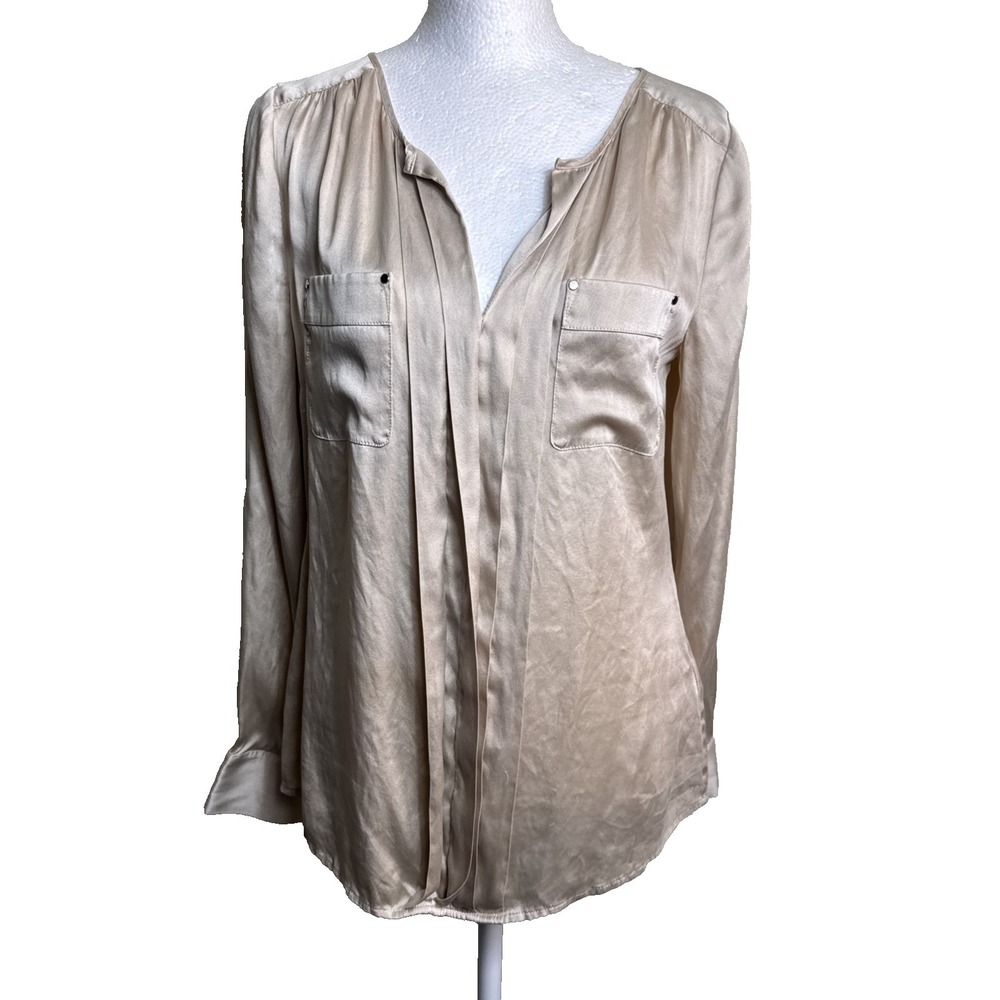 White House Black Market Women's Top Size 4 Silk Blend Stretch Long Sleeve Beige